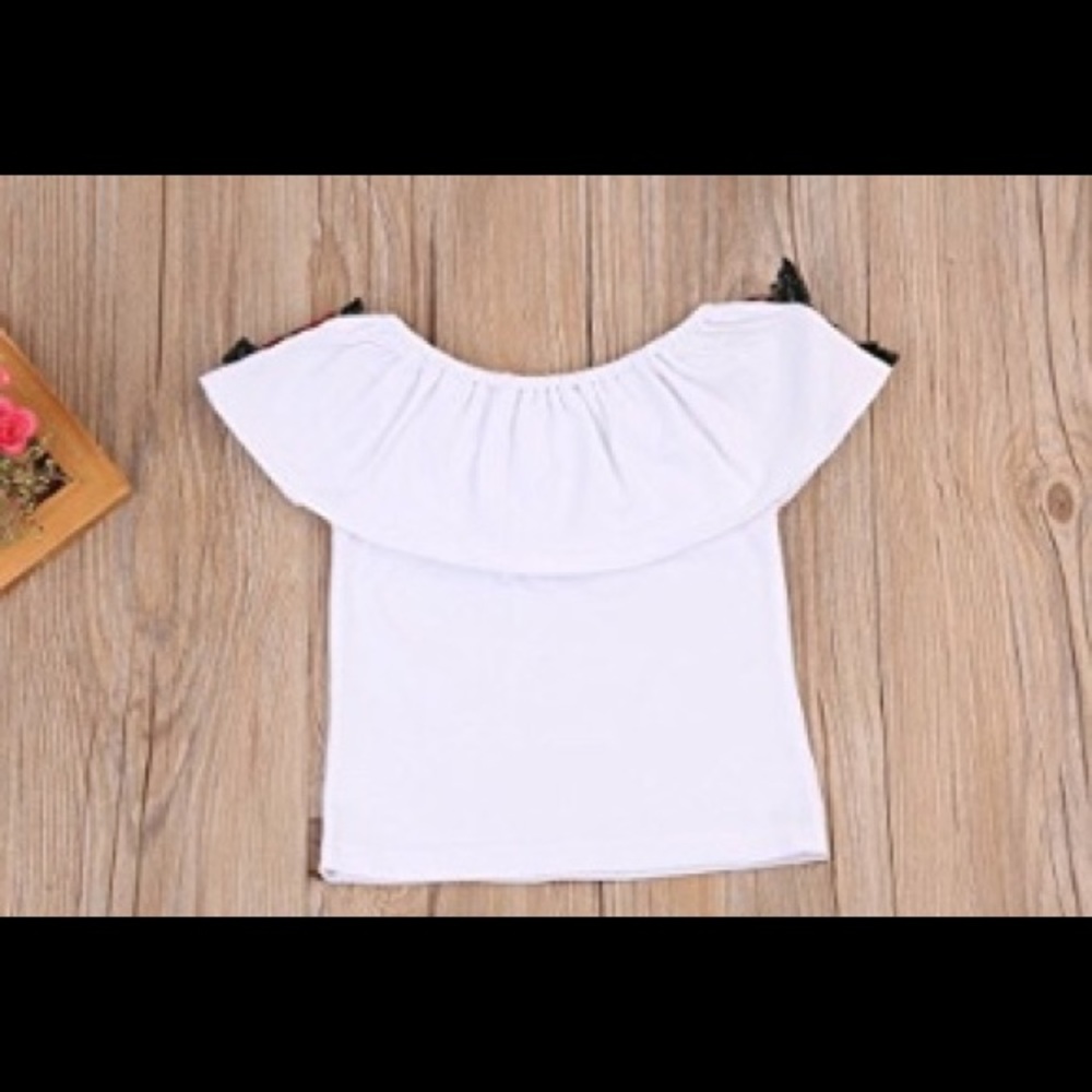 Take 50% OFF💥Last 1 🎉White W/Red Flower Top 3/4 - Picture 5 of 5